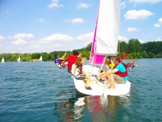  Children's sailing lessons Cergy Pontoise. 